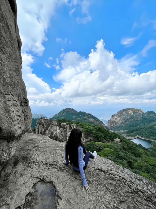 看避坑指南黄山旅游五天本地旅行社人均报价AG真人百家家乐app首次去黄山旅游必